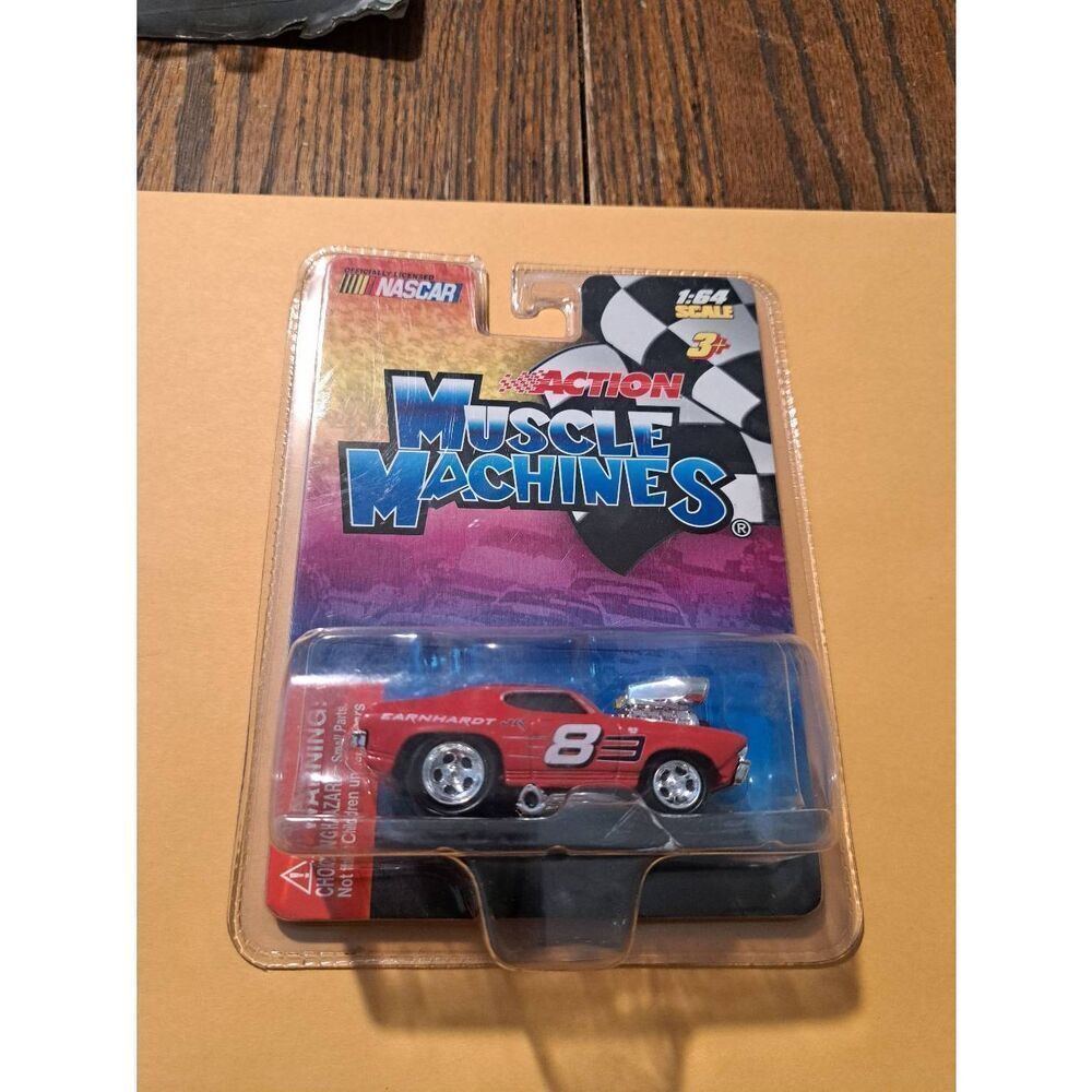 Vintage 2004 Fun Line Action Muscle Machines Dale Earnhardt Jr. 8 Die-Cast Car